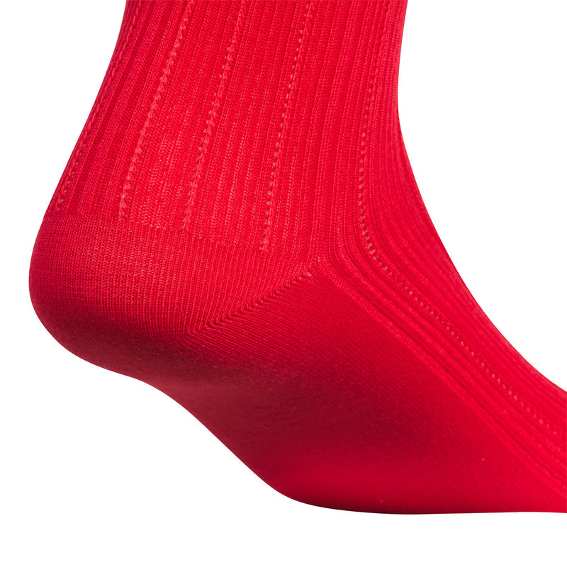 Scarlet ribbed knit quarter sock, close-up toe and cuff