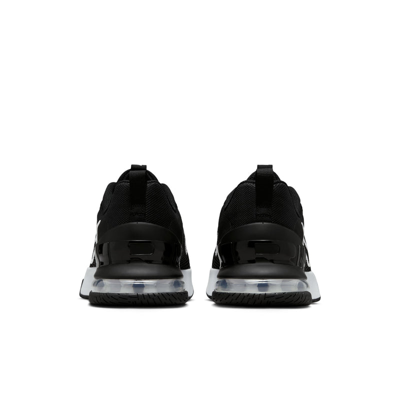 Back view of men's black training sneaker with heel Air Max cushioning