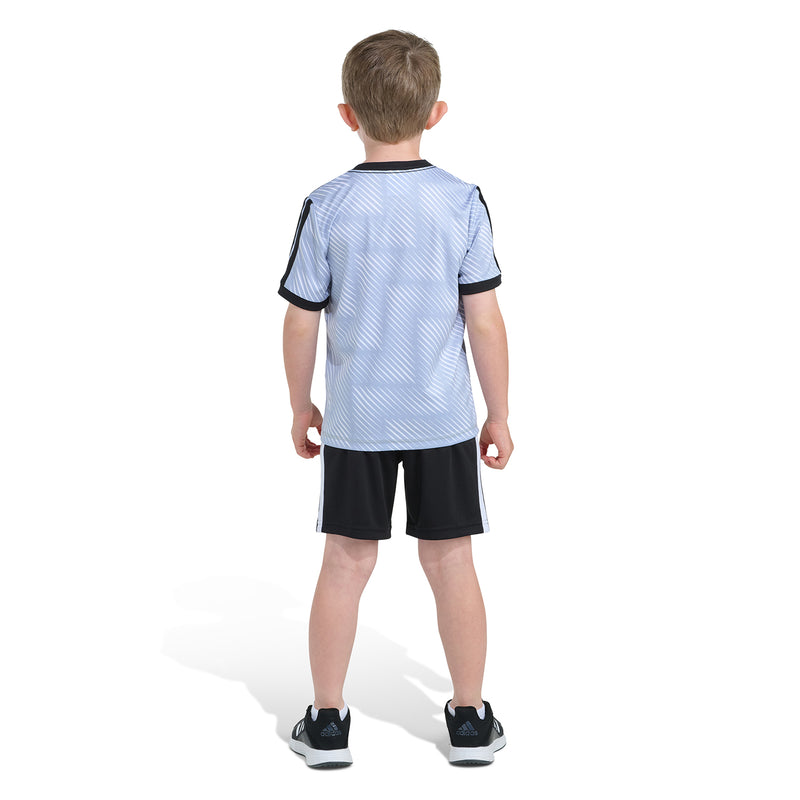 Kids soccer set back view: light blue patterned jersey and black shorts with logo