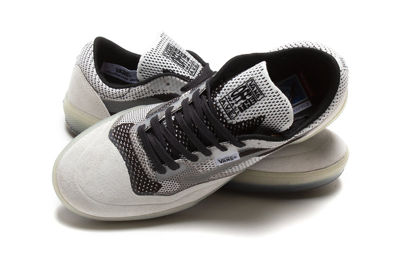 Vans Ave Knit VCU White / Black