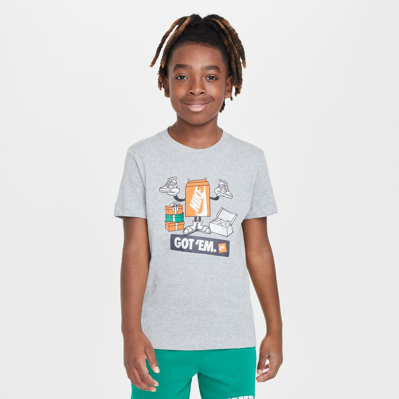 Youth boxy heather grey crew-neck T-shirt with orange "Got 'Em" chest print