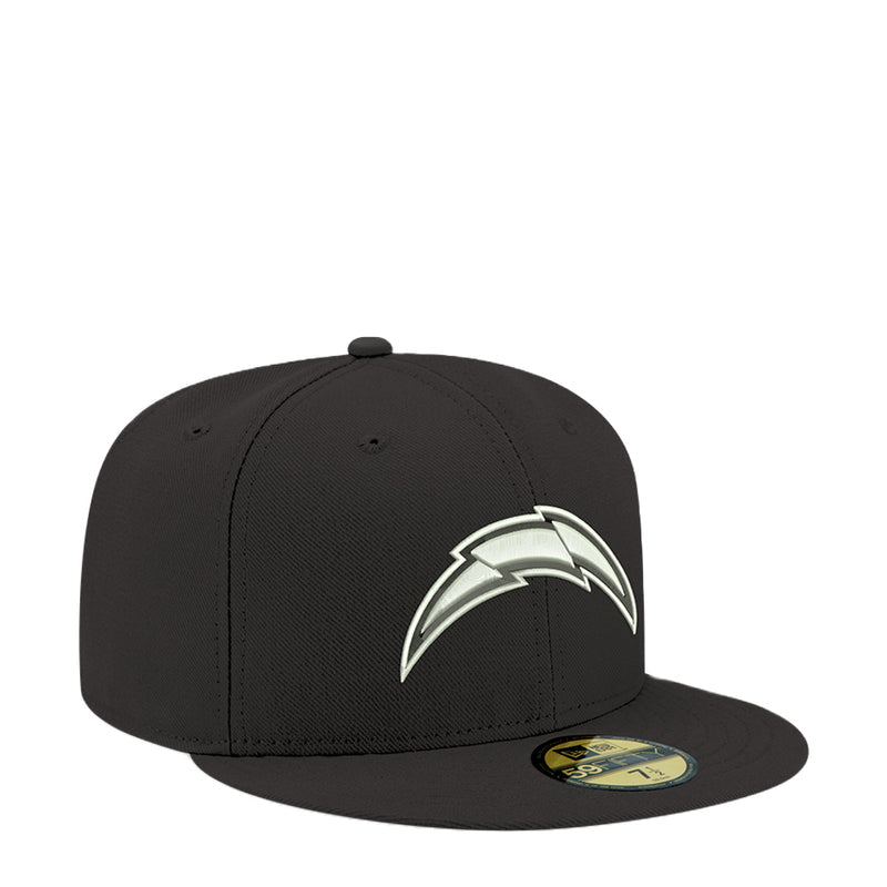 Black baseball cap with large lightning logo, flat brim and side patch