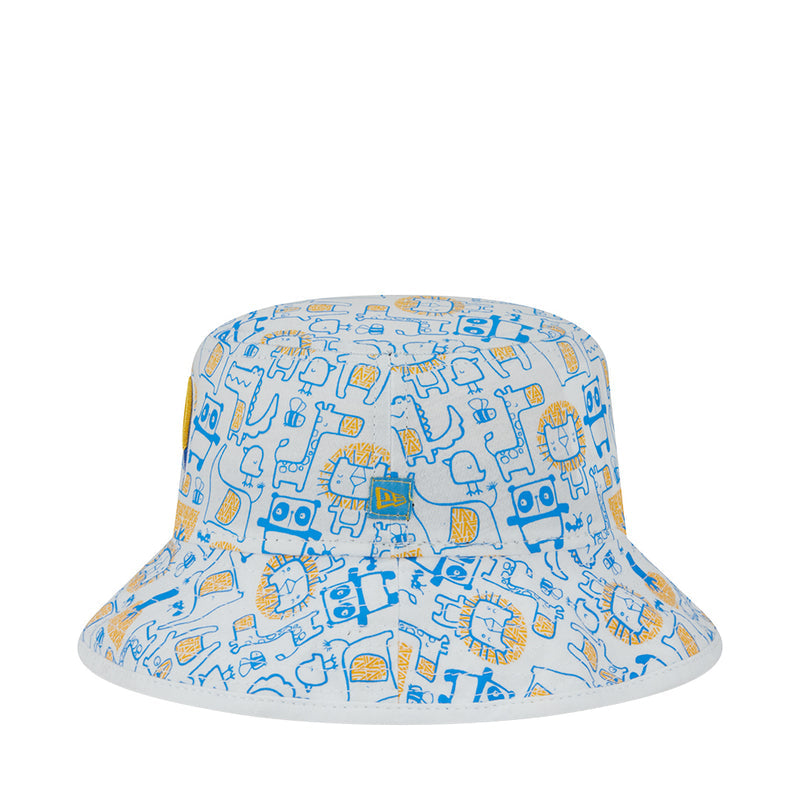 Kids bucket hat with top view of blue and orange zoo animal-robot pattern