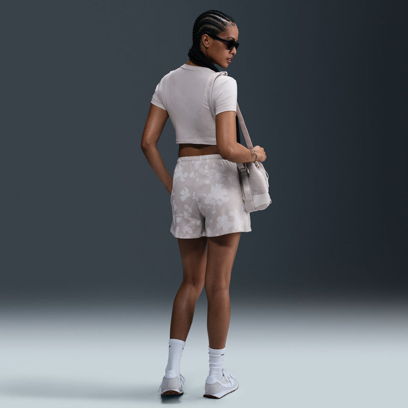 Women’s light beige-tan AOP floral shorts with elastic waistband, relaxed fit