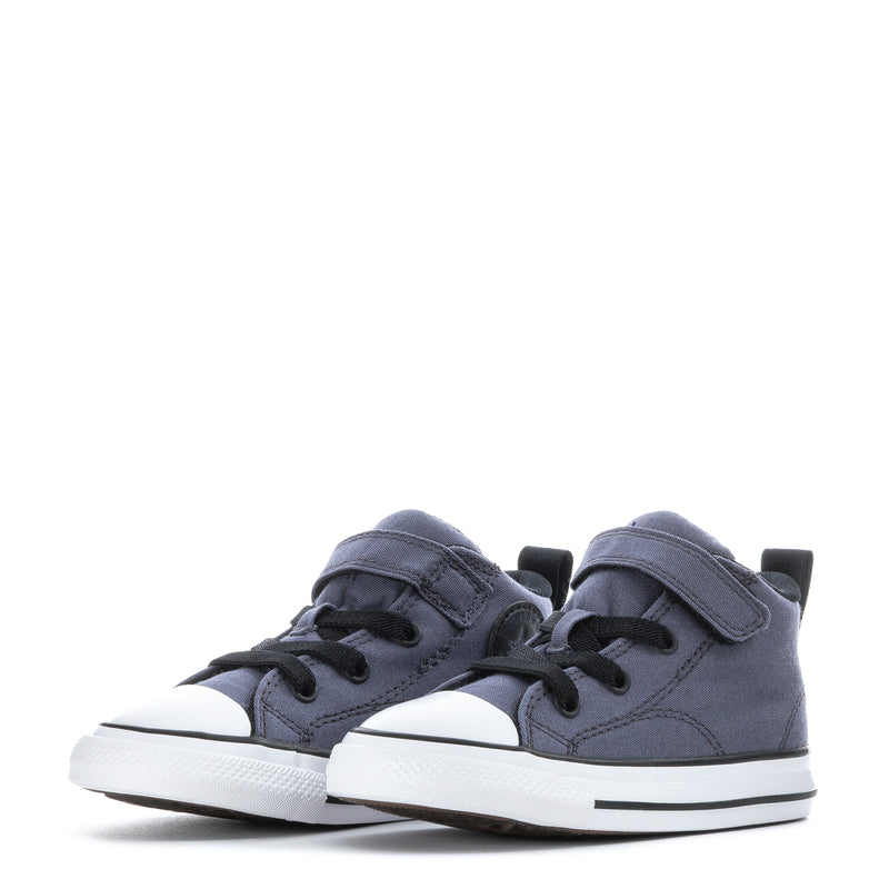 Pair of Chuck Taylor All Star toddler high-top sneakers, dark blue canvas and white rubber sole