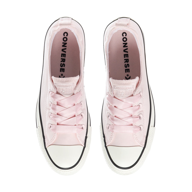 Pair of women's low-top sneakers, light pink canvas lining, Converse All Star logo