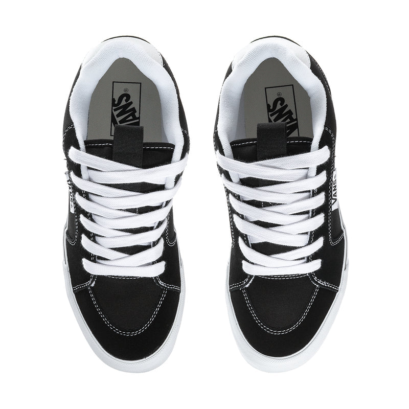 Men's Vans chukka push sneakers, black with white laces and tongue logo detail