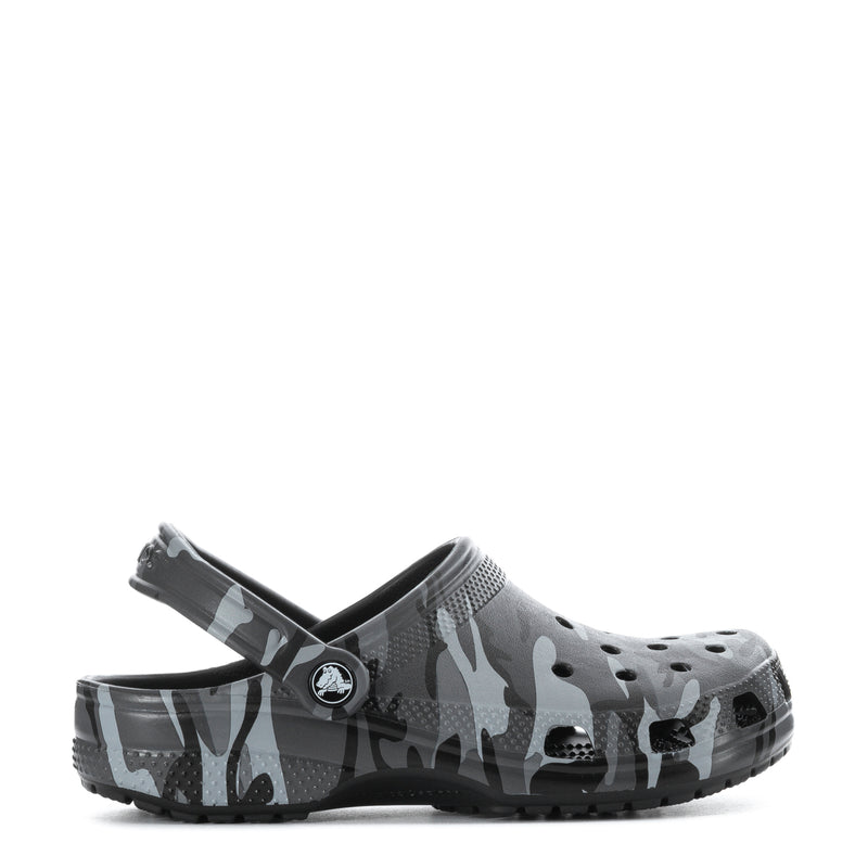 Youth camo clog with adjustable back strap and vented upper