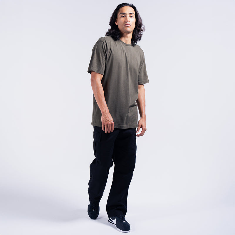 Olive crew-neck T-shirt with short sleeves, relaxed fit