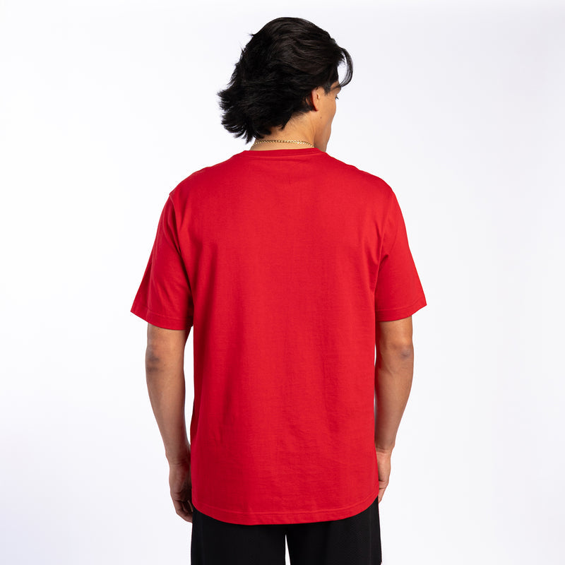 Red crew neck T-shirt back on model, short sleeves and rounded hem