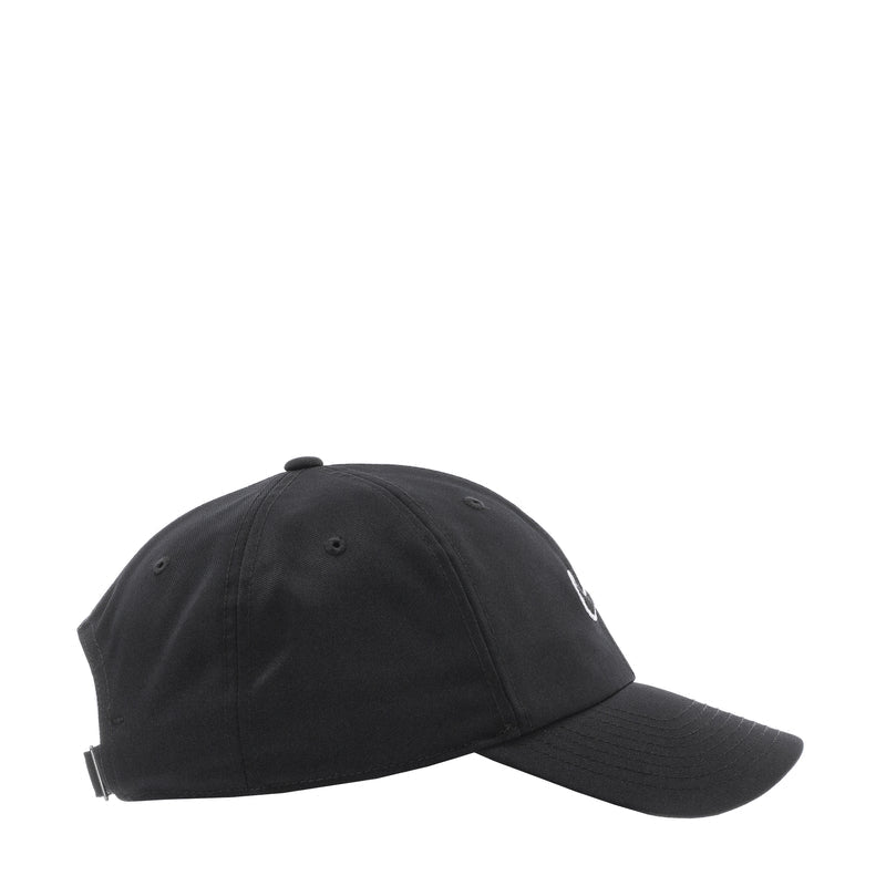 Black Nike strapback cap, side view with curved brim and small Swoosh mark