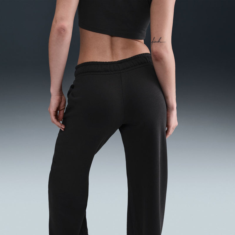 Women's black wide-leg fleece pants, close-up elastic waistband