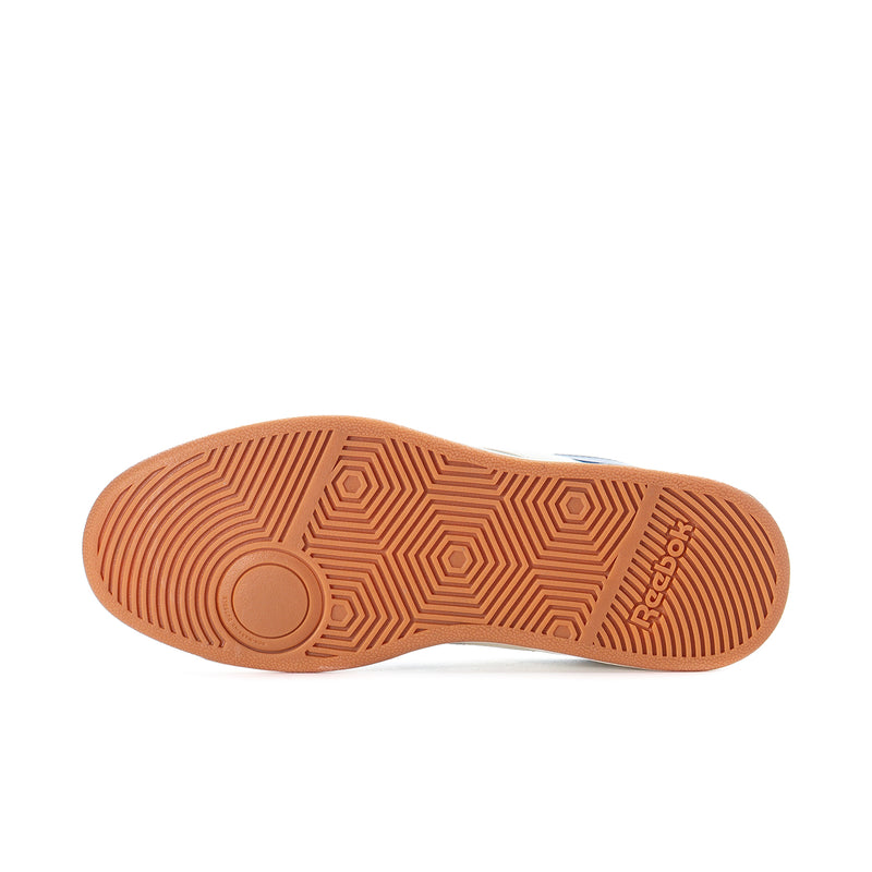 Men's Reebok court sneaker outsole, gum rubber tread with hex pattern