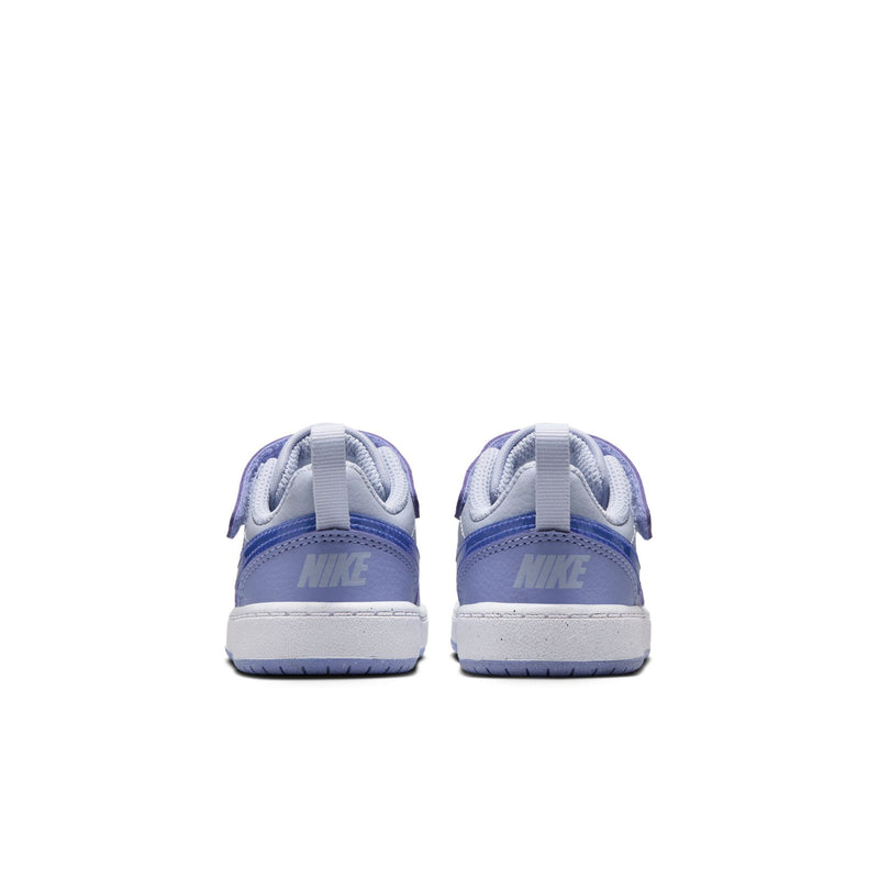 Toddler low-top sneakers viewed from heel, blue logo panel and cushioned back