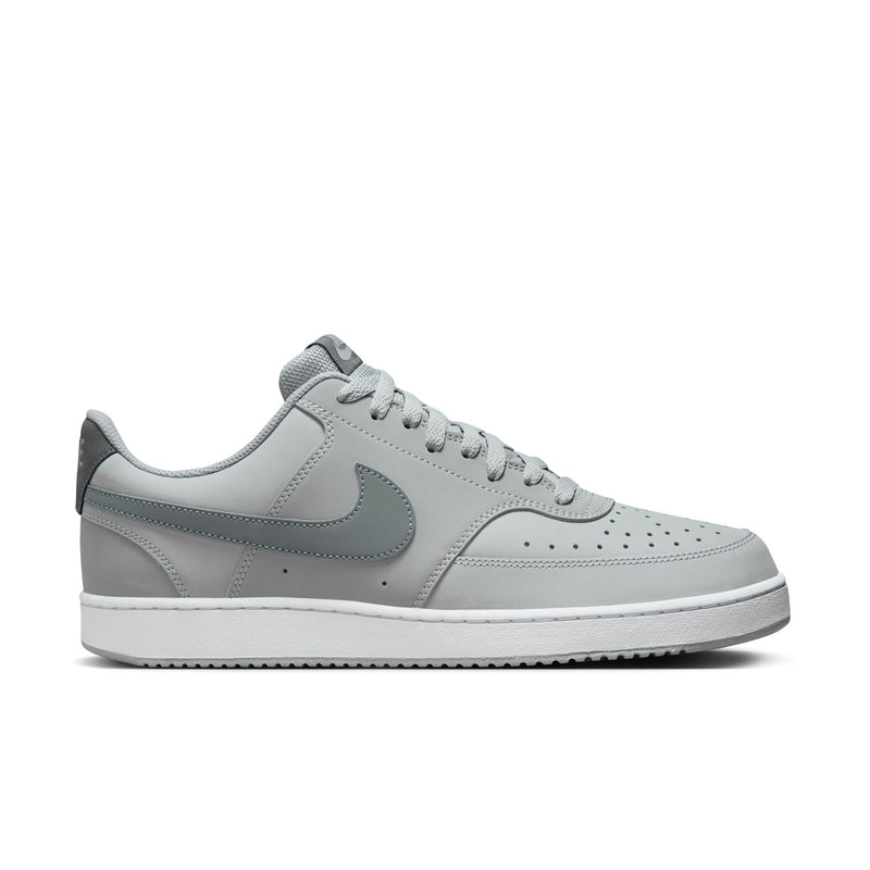 Men's low-top sneakers in light smoke grey leather-look, lace-up with perforated toe