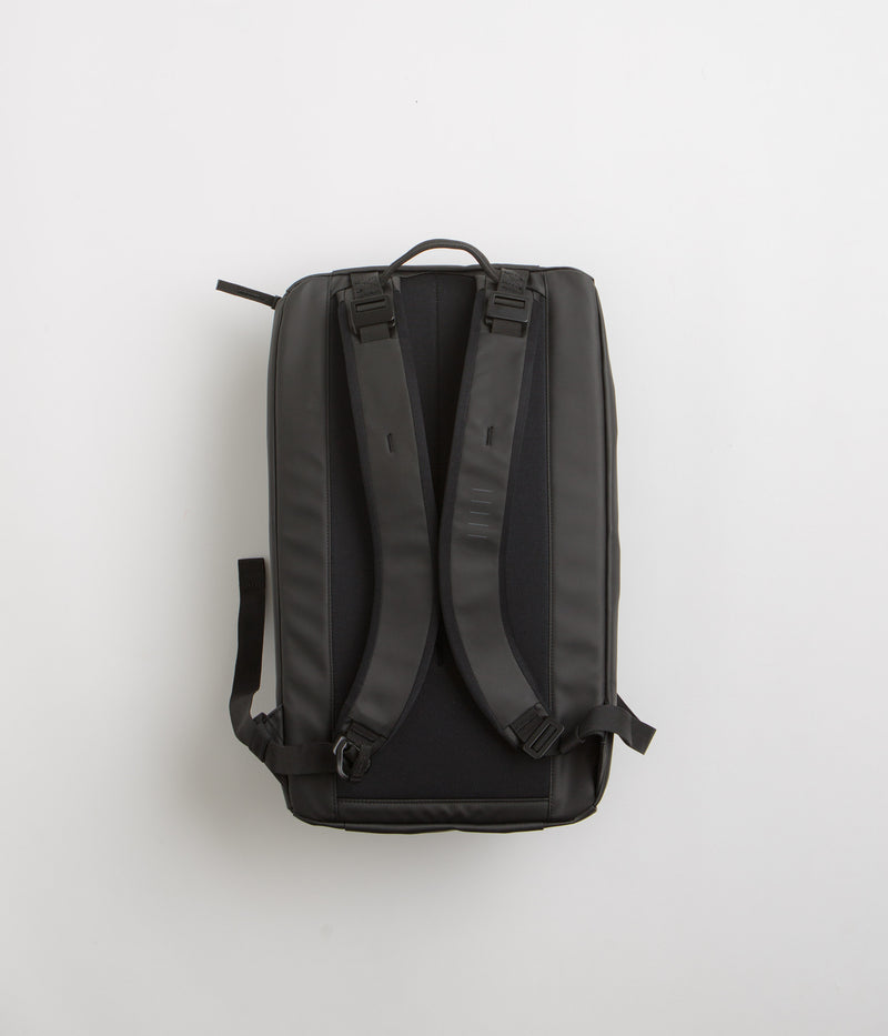 D_b_ Hugger 15L Base Backpack in Black Out