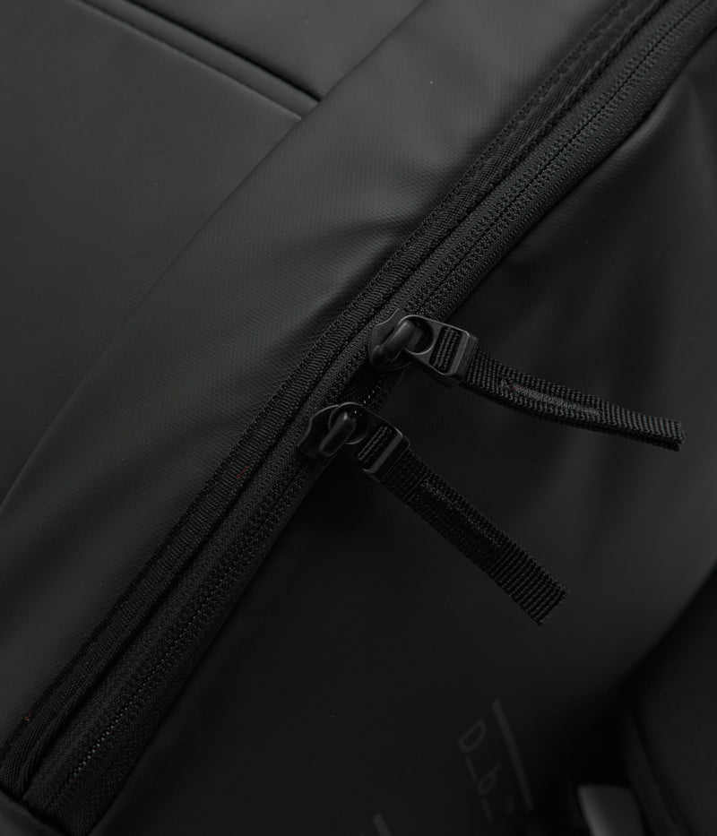 D_b_ Hugger 30L Backpack in Black Out