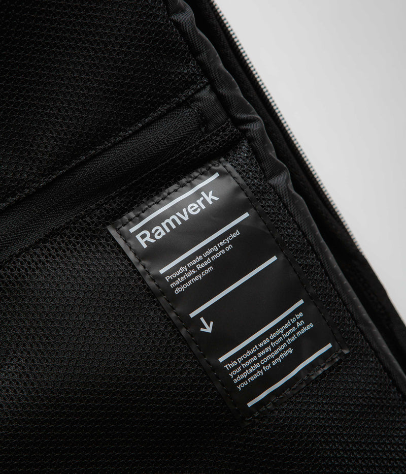 D_b_ Ramverk 26L Pro Backpack in Black Out
