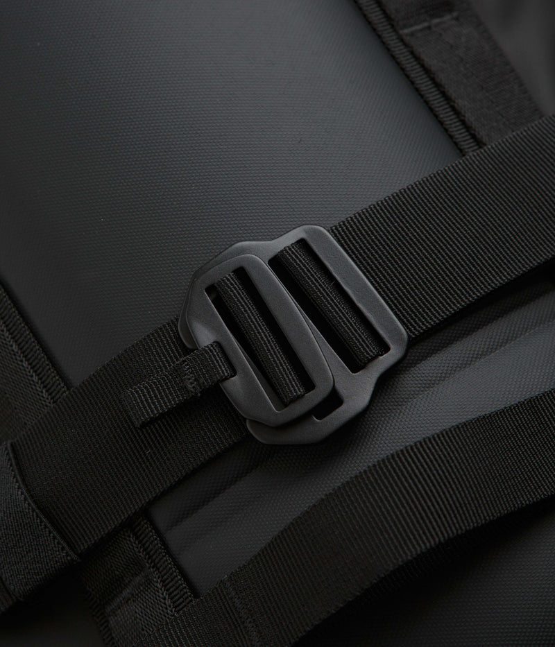 D_b_ Ramverk 26L Pro Backpack in Black Out