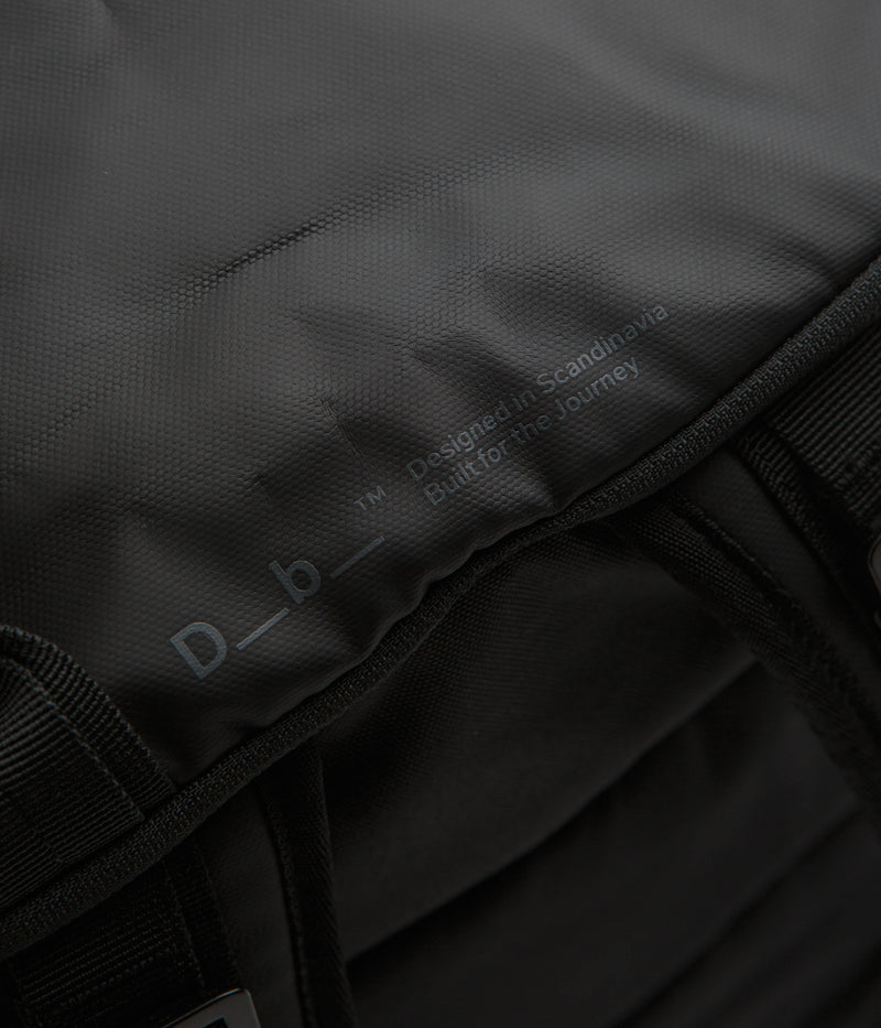 D_b_ Roamer 25L Duffel Pack in Black Out