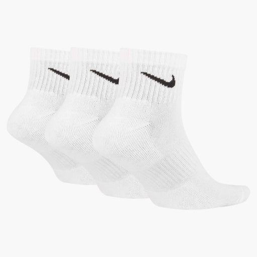Everyday Cushioned Ankle Socks in White / Black