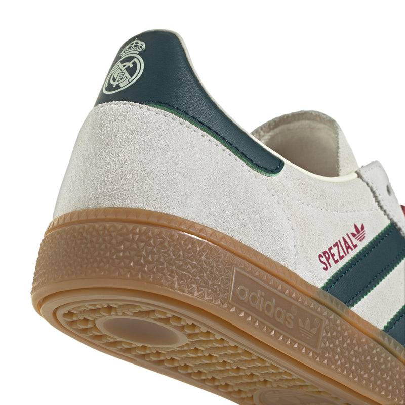 Men's Handball Spezial heel view: ivory leather, teal panel, gum sole with SPEZIAL label.