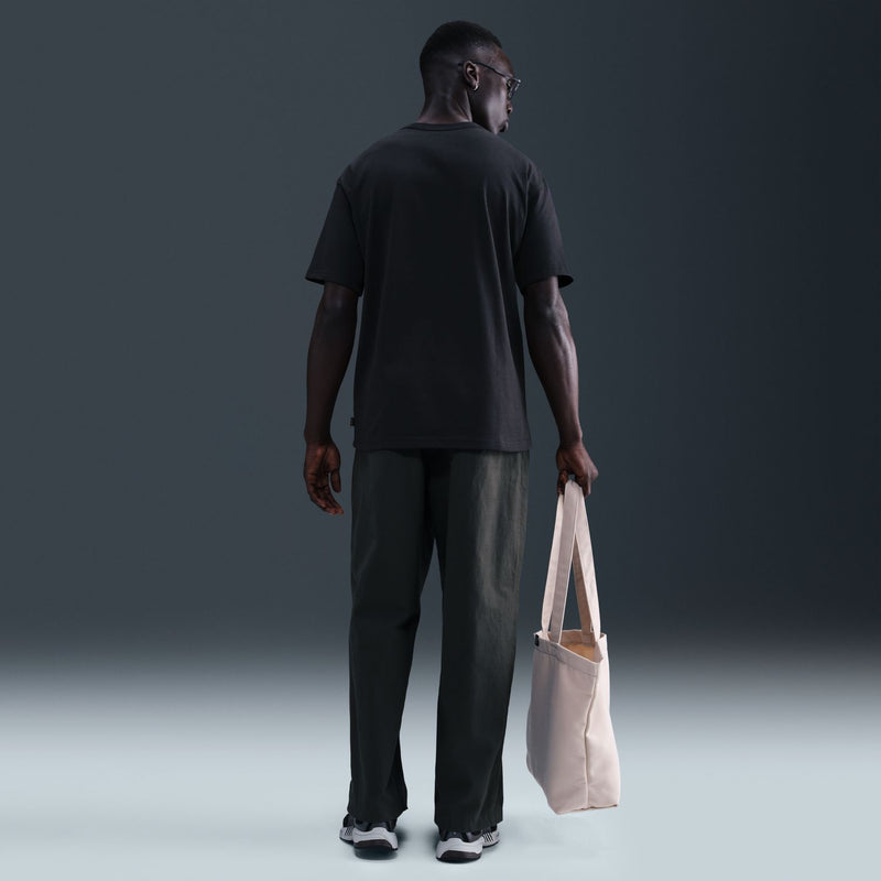 Men's black Nike short-sleeve t-shirt with plain back