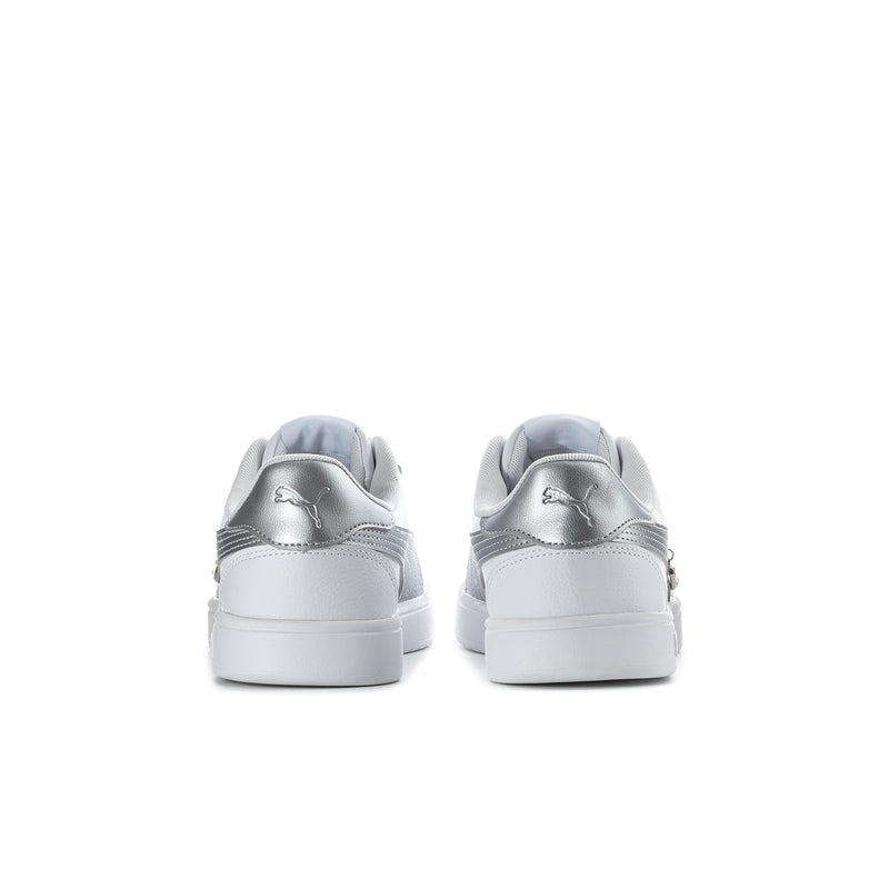 White and silver Puma youth sneaker pair, back view with heel logo