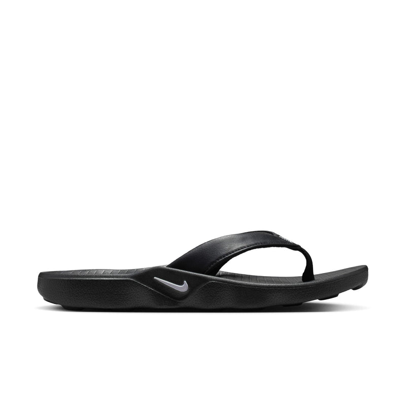 Women’s black thong sandals with curved sole and thick strap