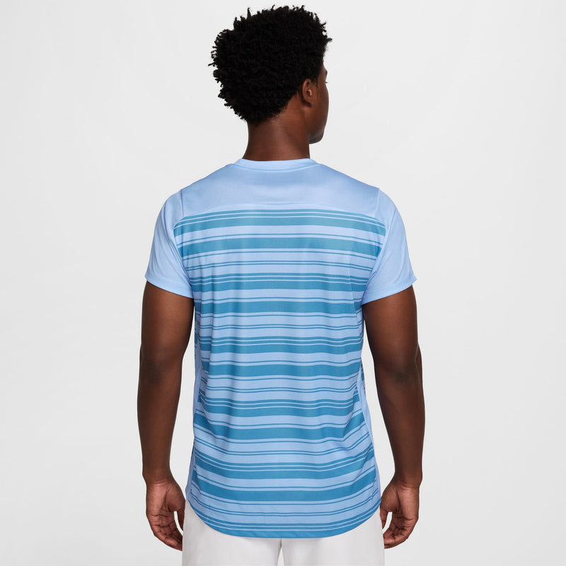 Men's Court Victory Dri-FIT Tennis Top in Aluminum/Blue Beyond/White