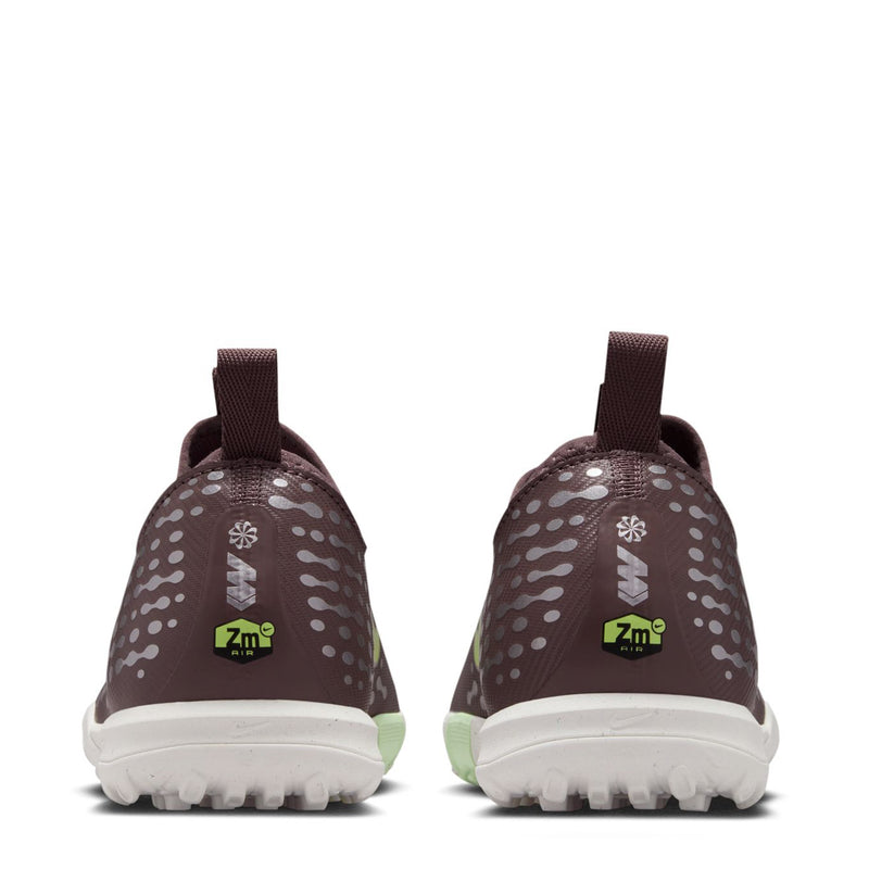Youth plum turf soccer cleats back view with dotted design and KM heel label