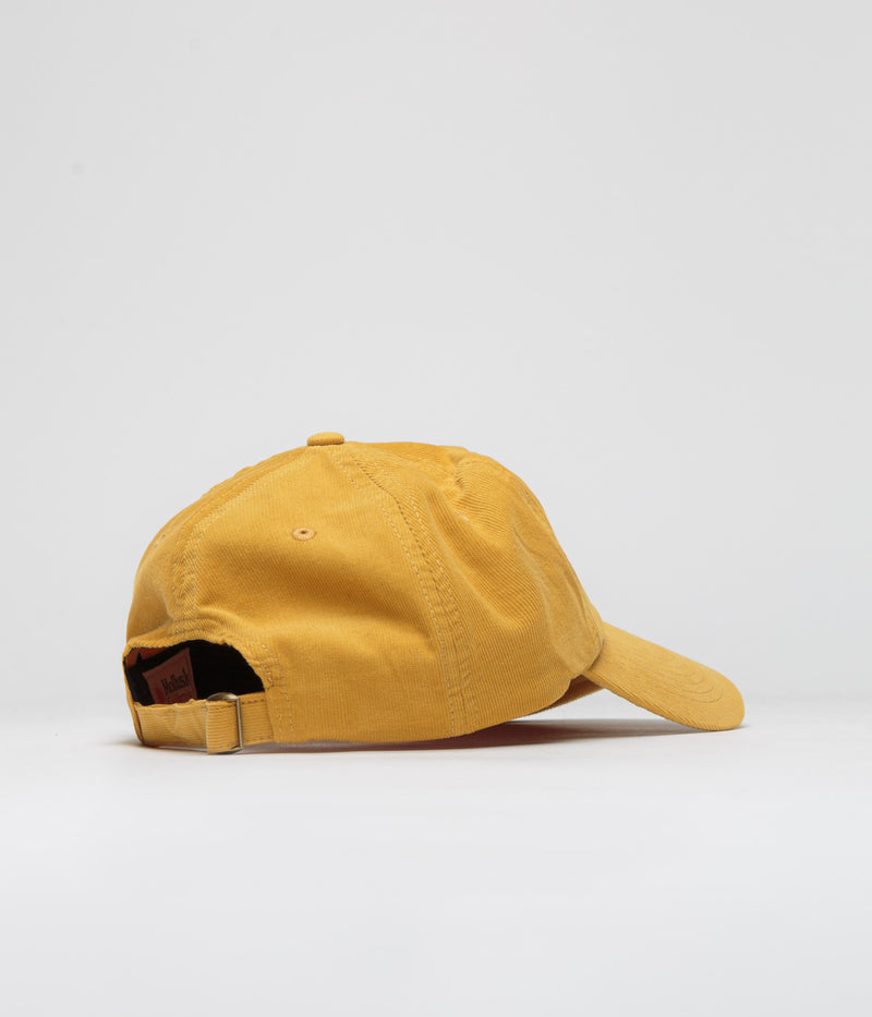 Mollusk Mushroom Garden Cap in Dandelion