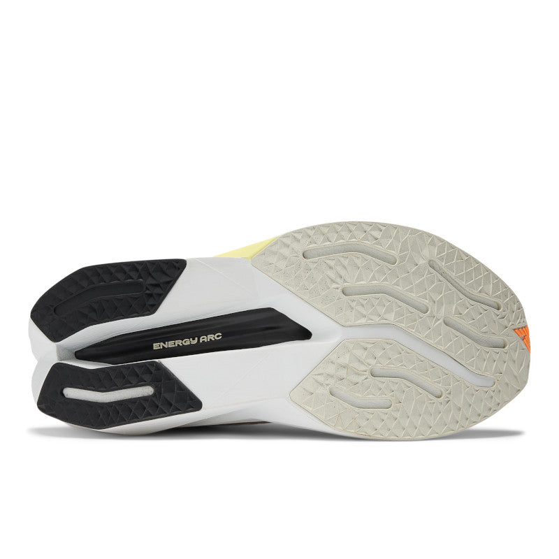 New Balance Men's FuelCell SuperComp Trainer v3 Running Shoes in Angora