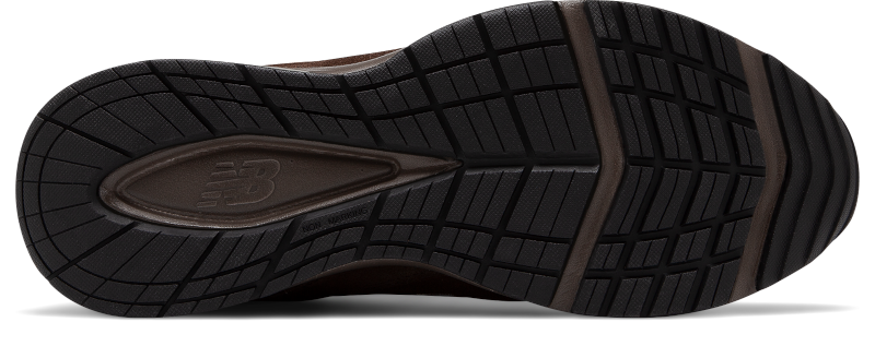 New Balance Men's MX608v5 Training Shoes in CHOCOLATE BROWN