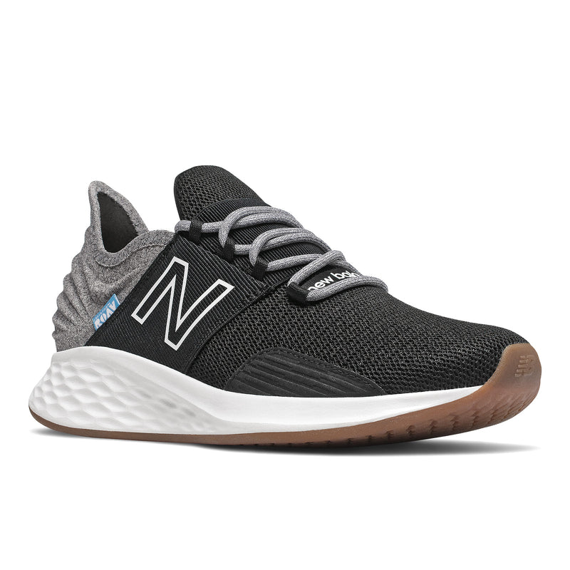 New Balance Women's Fresh Foam Roav Shoes in BLACK