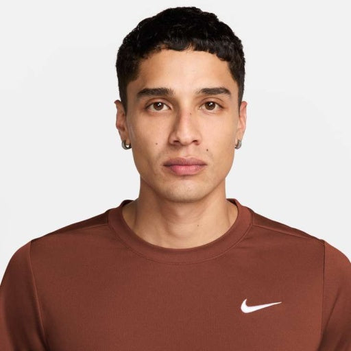 NikeCourt Victory Men's Dri-FIT Tennis Top Mars Stone/White