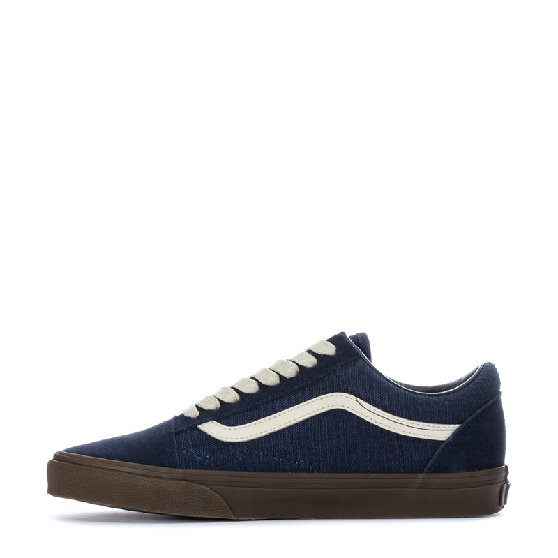 Old Skool men's navy canvas low-top sneakers with white trim and gum outsole