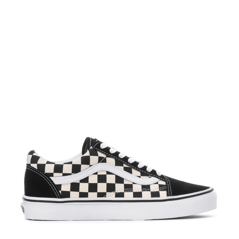 Youth checkerboard lace-up sneakers in black and white with white rubber sole