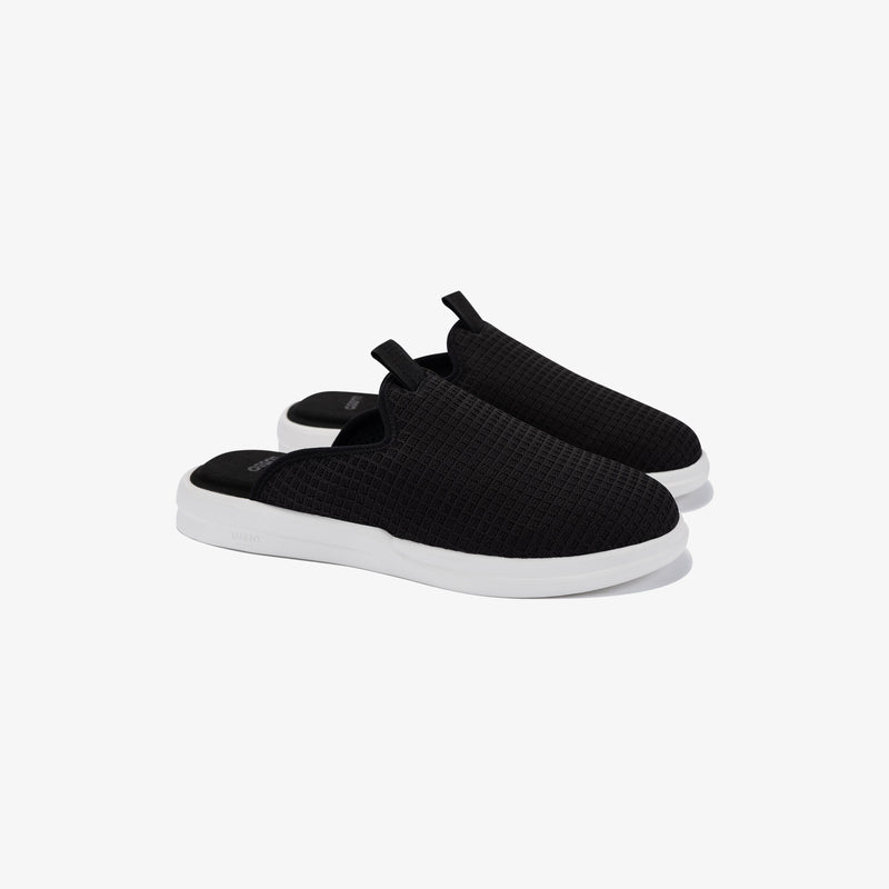 Pelli - Jet Black Waffle / Lily White