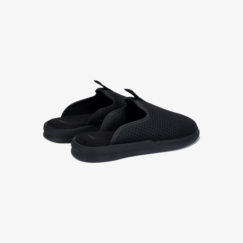 Pelli - Jet Black Waffle / Matte Black