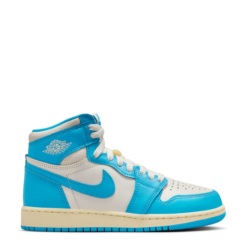 Youth high-top sneakers in blue and white, Nike swoosh and lace-up.