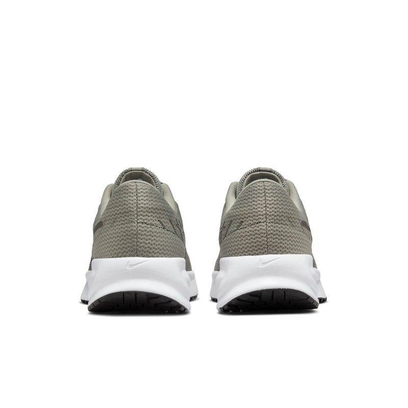 Men's running shoes, light gray upper with white heel section and black tread
