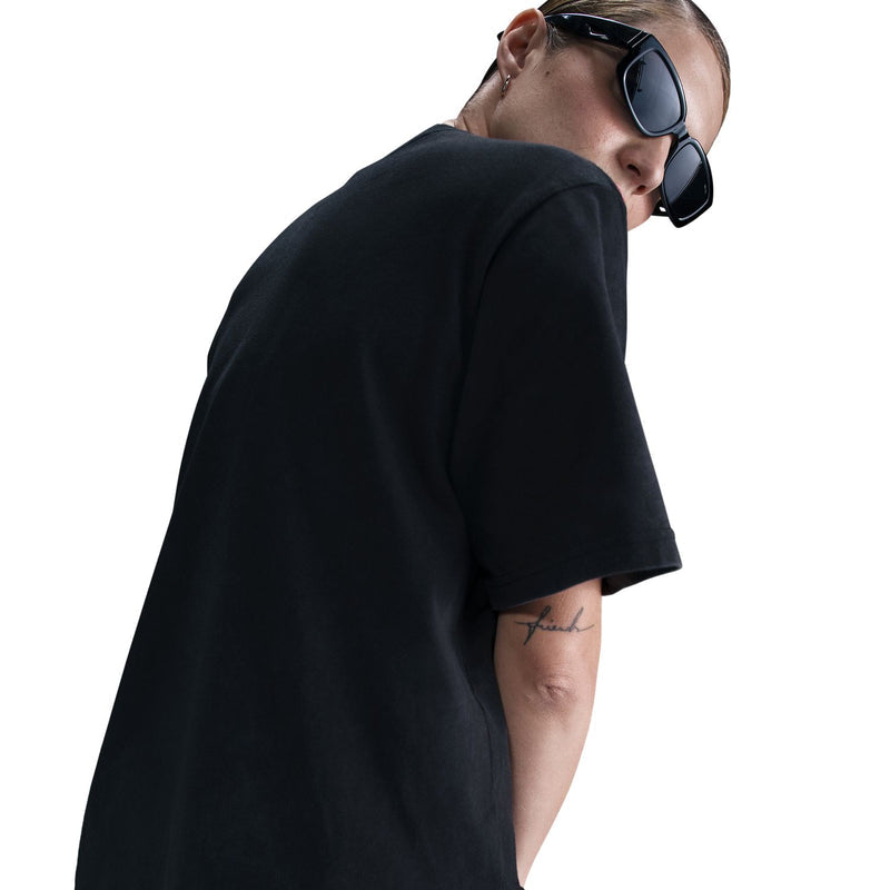 Black womens tee back view, short sleeves with clean plain back