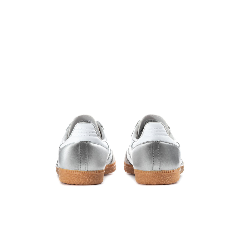 Youth Samba OG sneakers, rear view with white heel and gum rubber sole