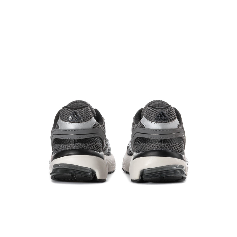 Men's Spiritain 2000 grey and black running shoes, rear view