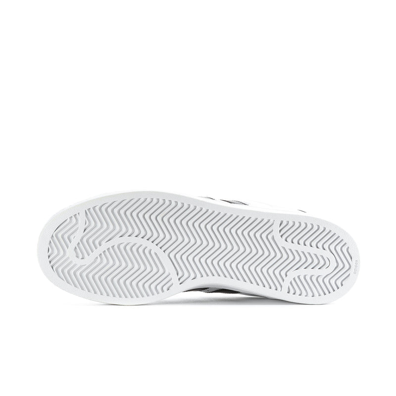 White outsole of men's adidas Superstar II sneakers with patterned traction tread