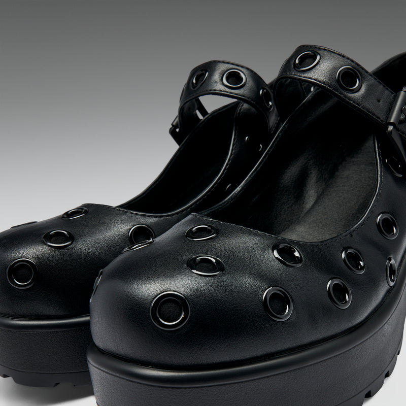 Tira Mary Janes ‘Alcove Edition’ Front View - Close Up