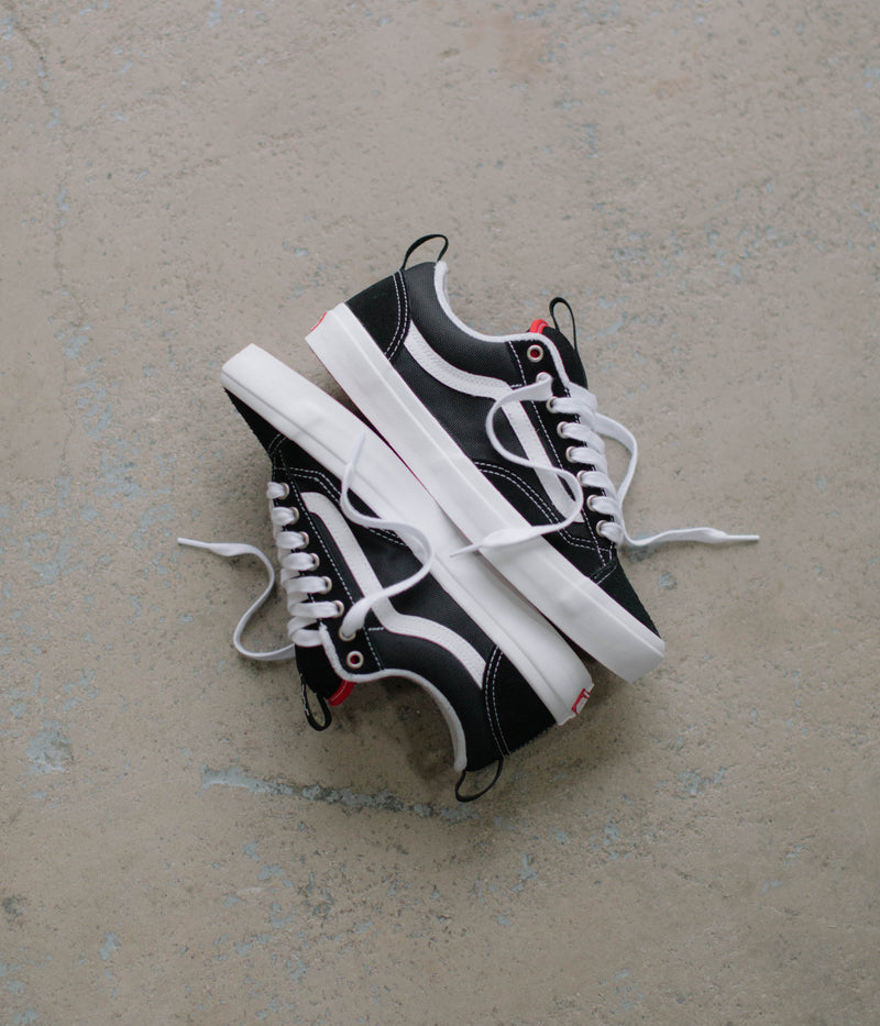 Vans Skate Old Skool 36+ Shoes in Black and White