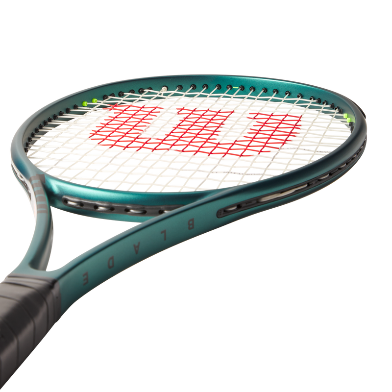 Wilson Blade 98 18X20 V9 Tennis Racquet