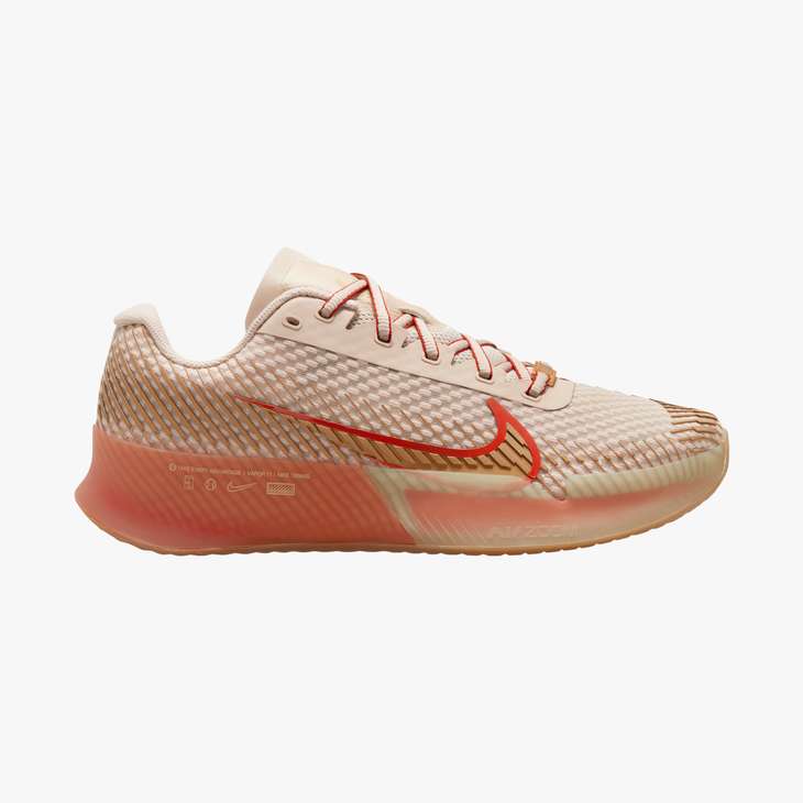Women's Air Zoom Vapor 11 Premium Tennis Shoes in Sanddrift/Metallic Gold-Rust Factor